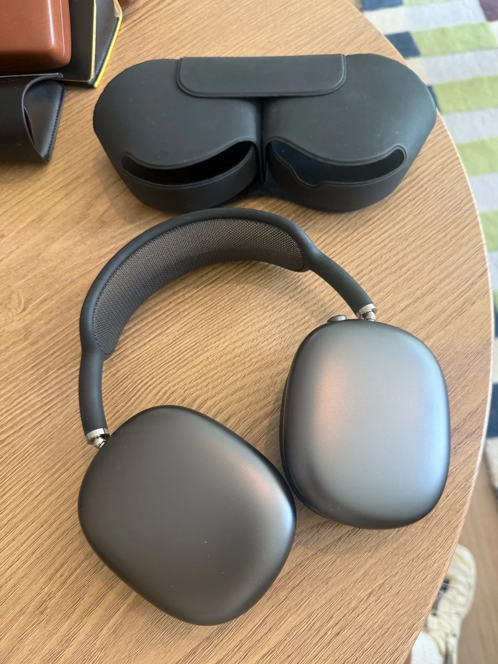 AirPod Maxes